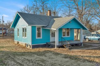 2721 SE Colorado AVE, Topeka, KS 66605