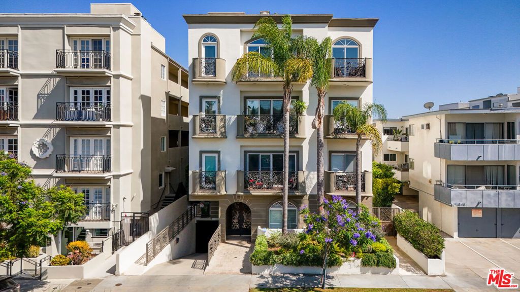 11840 Dorothy Street 302, Los Angeles, CA 90049 — photo 2