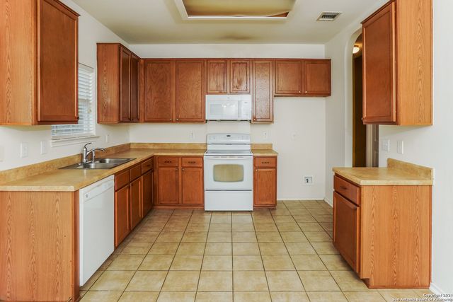 5631 ARCADIA PARK, San Antonio, TX 78247