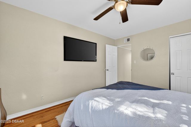 930 Daytona Avenue, Holly Hill, FL 32117