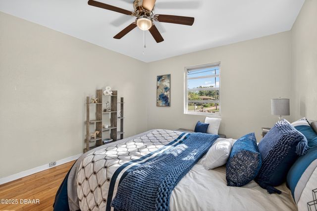 930 Daytona Avenue, Holly Hill, FL 32117