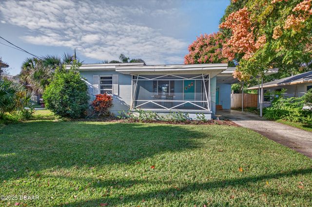 930 Daytona Avenue, Holly Hill, FL 32117