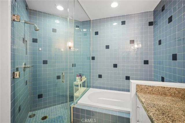 1100 Wilshire Boulevard 2607, Los Angeles, CA 90017