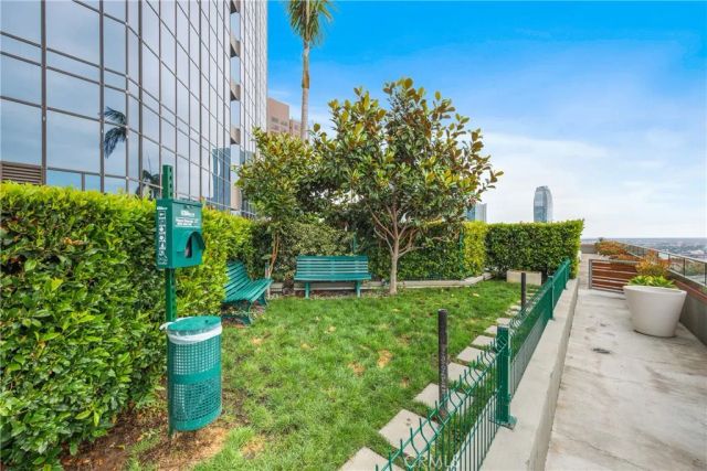 1100 Wilshire Boulevard 2607, Los Angeles, CA 90017