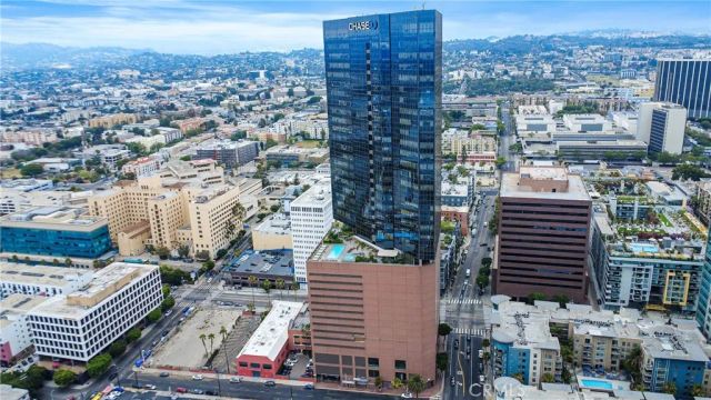 1100 Wilshire Boulevard 2607, Los Angeles, CA 90017