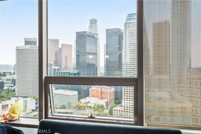 1100 Wilshire Boulevard 2607, Los Angeles, CA 90017