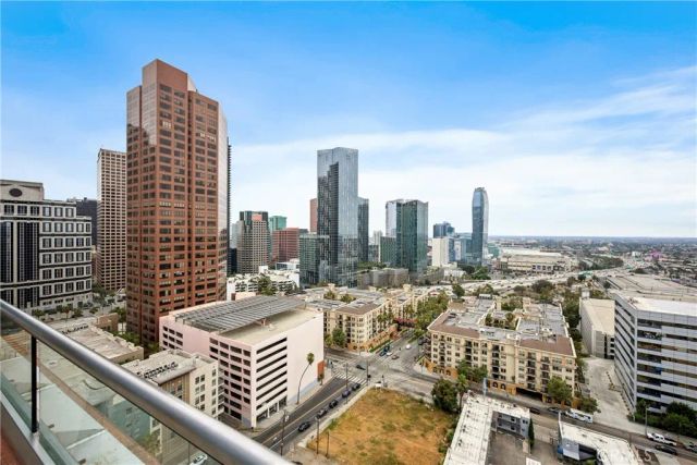 1100 Wilshire Boulevard 2607, Los Angeles, CA 90017