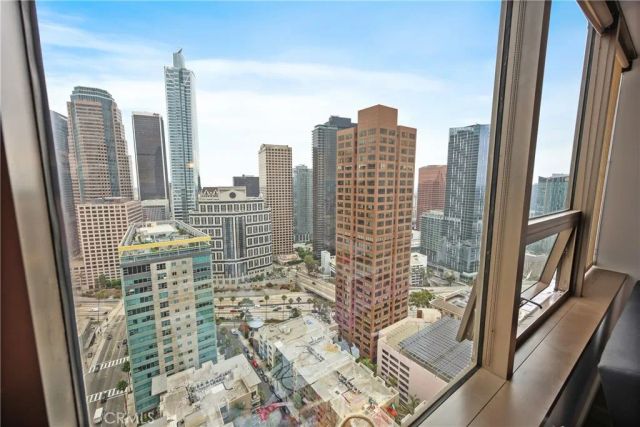 1100 Wilshire Boulevard 2607, Los Angeles, CA 90017