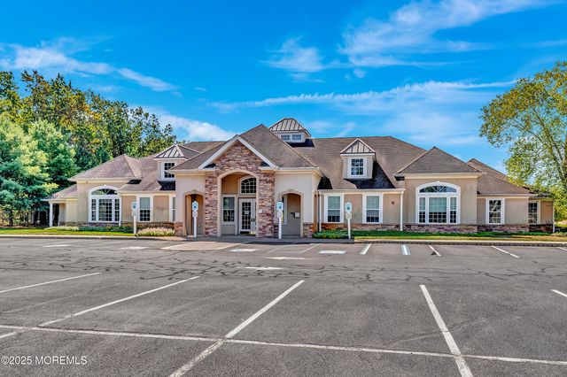 326 Sophee Lane, Lakewood, NJ 08701