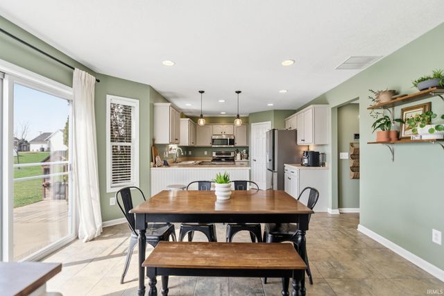 15209 Bristlecone Court, Fort Wayne, IN 46814