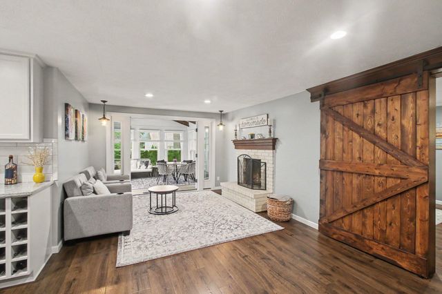 16242 Suffolk Drive, Spring Lake, MI 49456