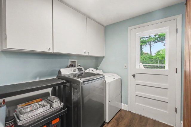 16242 Suffolk Drive, Spring Lake, MI 49456