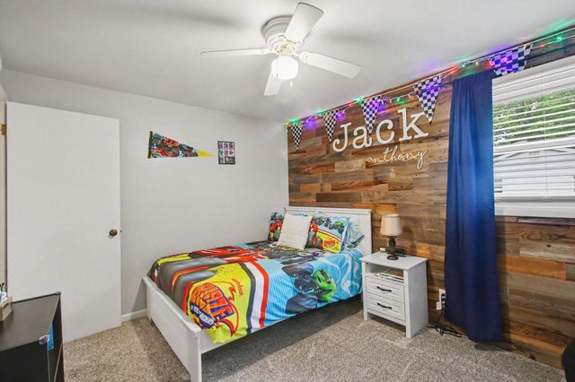 16242 Suffolk Drive, Spring Lake, MI 49456