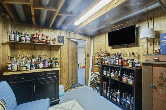 16242 Suffolk Drive, Spring Lake, MI 49456
