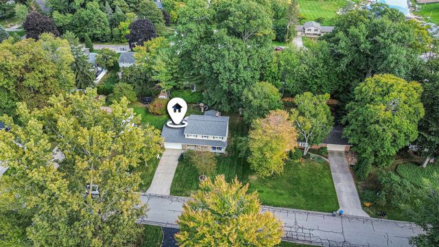16242 Suffolk Drive, Spring Lake, MI 49456