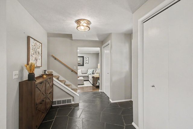 16242 Suffolk Drive, Spring Lake, MI 49456