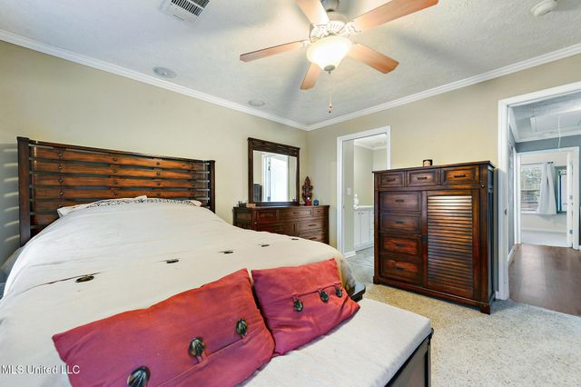 208 E Orchard Loop, 208, D'iberville, MS 39540