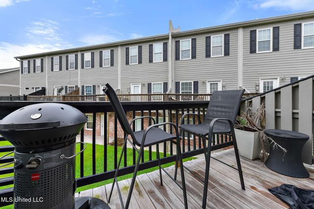 208 E Orchard Loop, 208, D'iberville, MS 39540