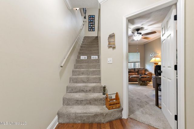 208 E Orchard Loop, 208, D'iberville, MS 39540