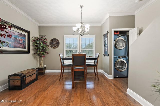 208 E Orchard Loop, 208, D'iberville, MS 39540