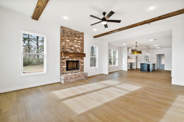 10388 Narrows, Benton, AR 72019