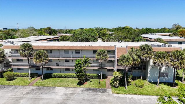 7500 NW 17th Street 207, Plantation, FL 33313