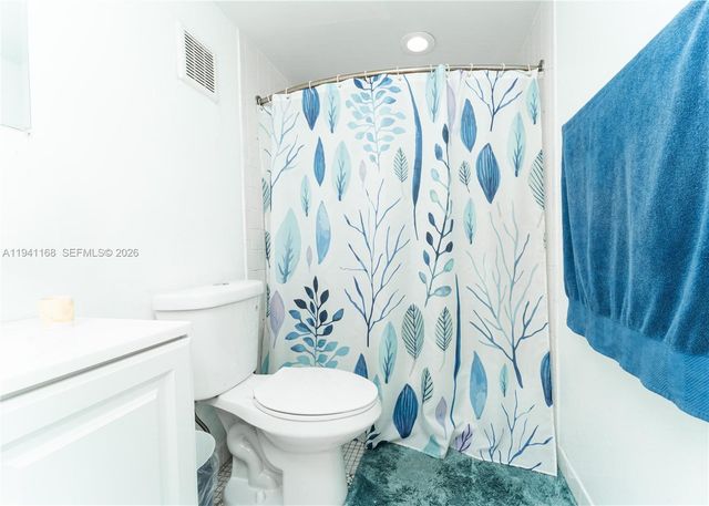 7500 NW 17th Street 207, Plantation, FL 33313