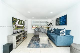 7500 NW 17th Street 207, Plantation, FL 33313