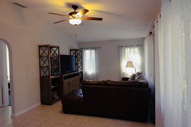 17 PERTHSHIRE LANE, Palm Coast, FL 32164