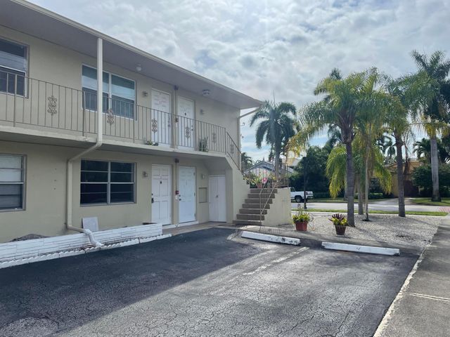 1555 Tyler Street 12, Hollywood, FL 33020