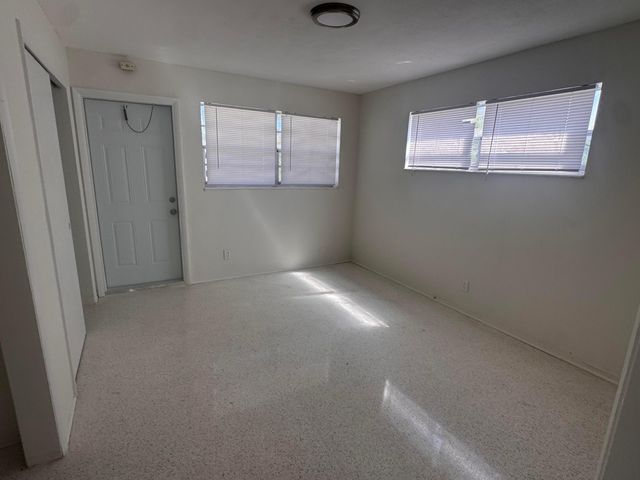 1555 Tyler Street 12, Hollywood, FL 33020