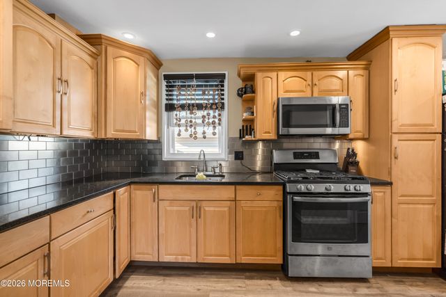 932 Lynnwood Avenue, Brick, NJ 08723