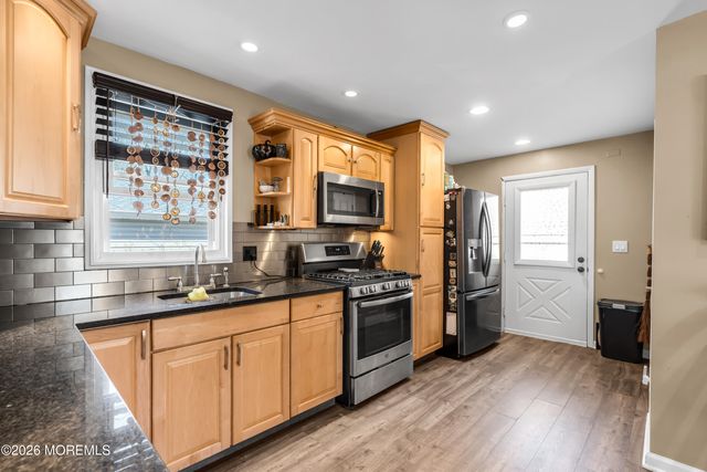 932 Lynnwood Avenue, Brick, NJ 08723