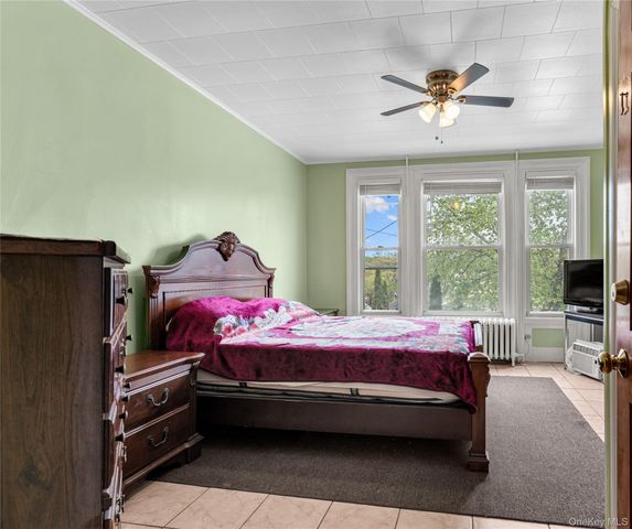 21 Wendover Road, Yonkers, NY 10705