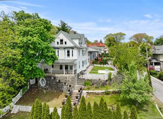 21 Wendover Road, Yonkers, NY 10705