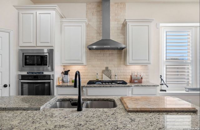 12106 White River, San Antonio, TX 78254