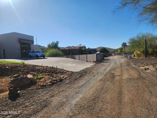 34315 N 5TH Avenue, Phoenix, AZ 85085