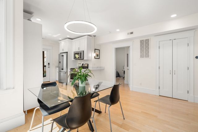 100 Bartlett St 2, Somerville, MA 02145