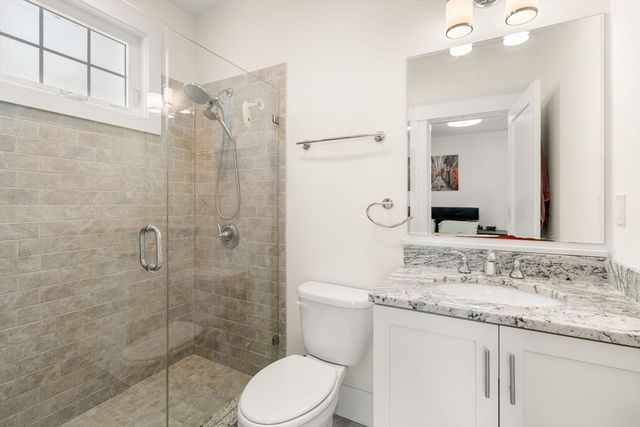 100 Bartlett St 2, Somerville, MA 02145