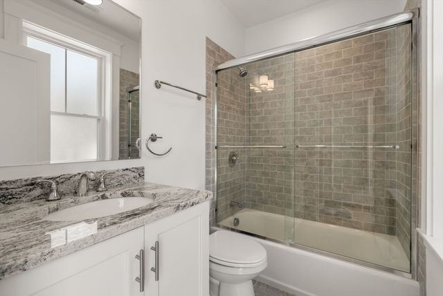 100 Bartlett St 2, Somerville, MA 02145