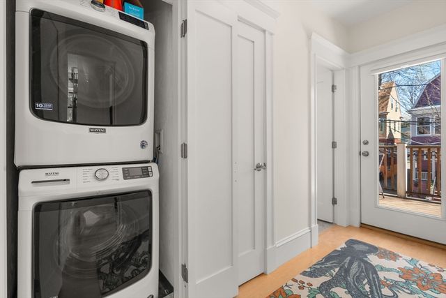 100 Bartlett St 2, Somerville, MA 02145