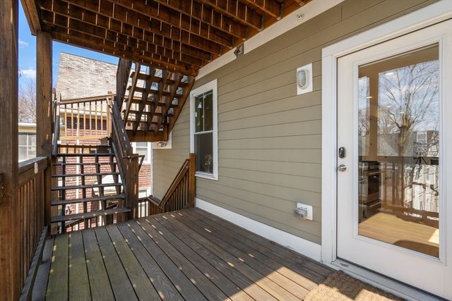 100 Bartlett St 2, Somerville, MA 02145