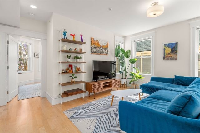 100 Bartlett St 2, Somerville, MA 02145