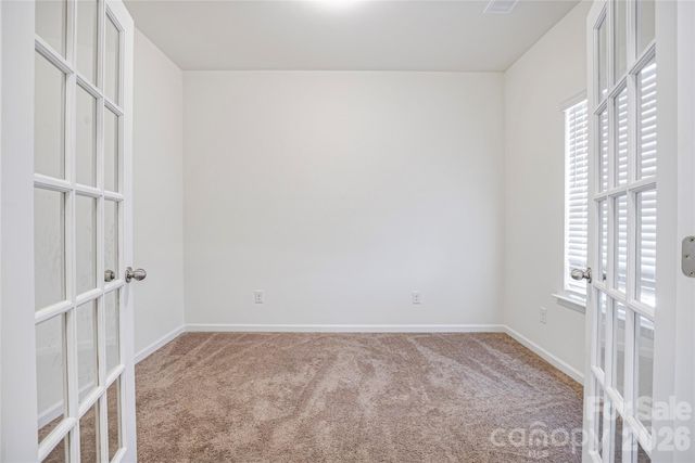 7008 Amberhouse Drive, Charlotte, NC 28212