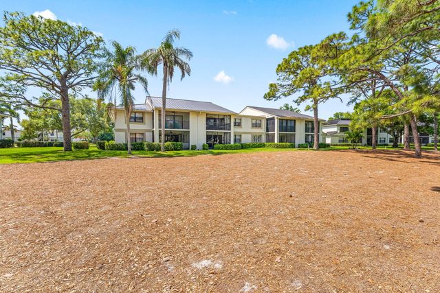 12926 Briarlake Drive 102, West Palm Beach, FL 33418