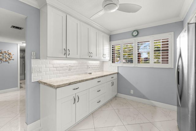 12926 Briarlake Drive 102, West Palm Beach, FL 33418