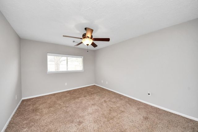 4915 Pecan Grove Drive, Pearland, TX 77584