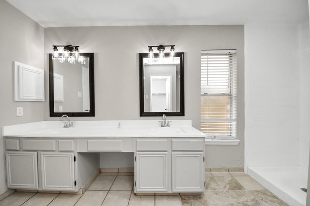 4915 Pecan Grove Drive, Pearland, TX 77584