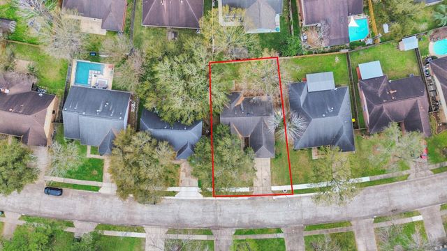 4915 Pecan Grove Drive, Pearland, TX 77584