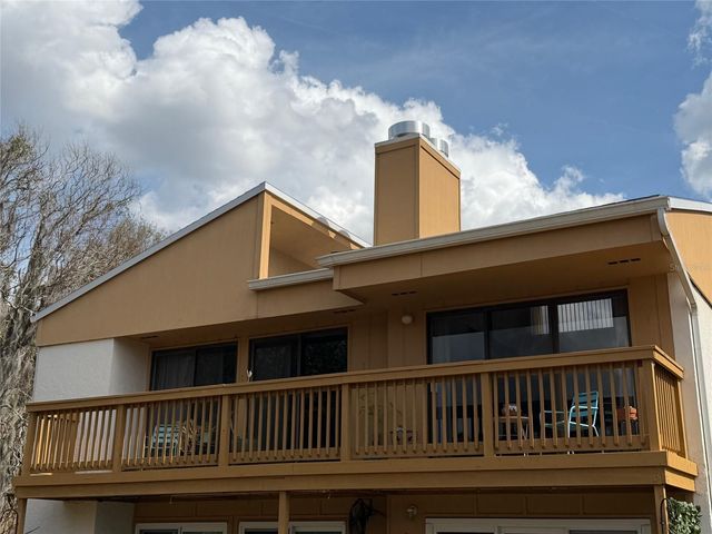 1051 S HIGHLAND STREET 3D, Mount Dora, FL 32757